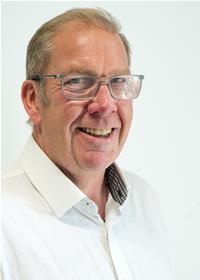 Profile image for Councillor Andy Kendall