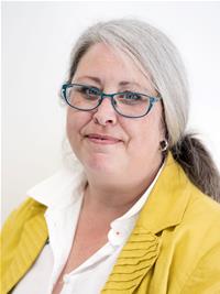 Profile image for Councillor Emily Pearlstone